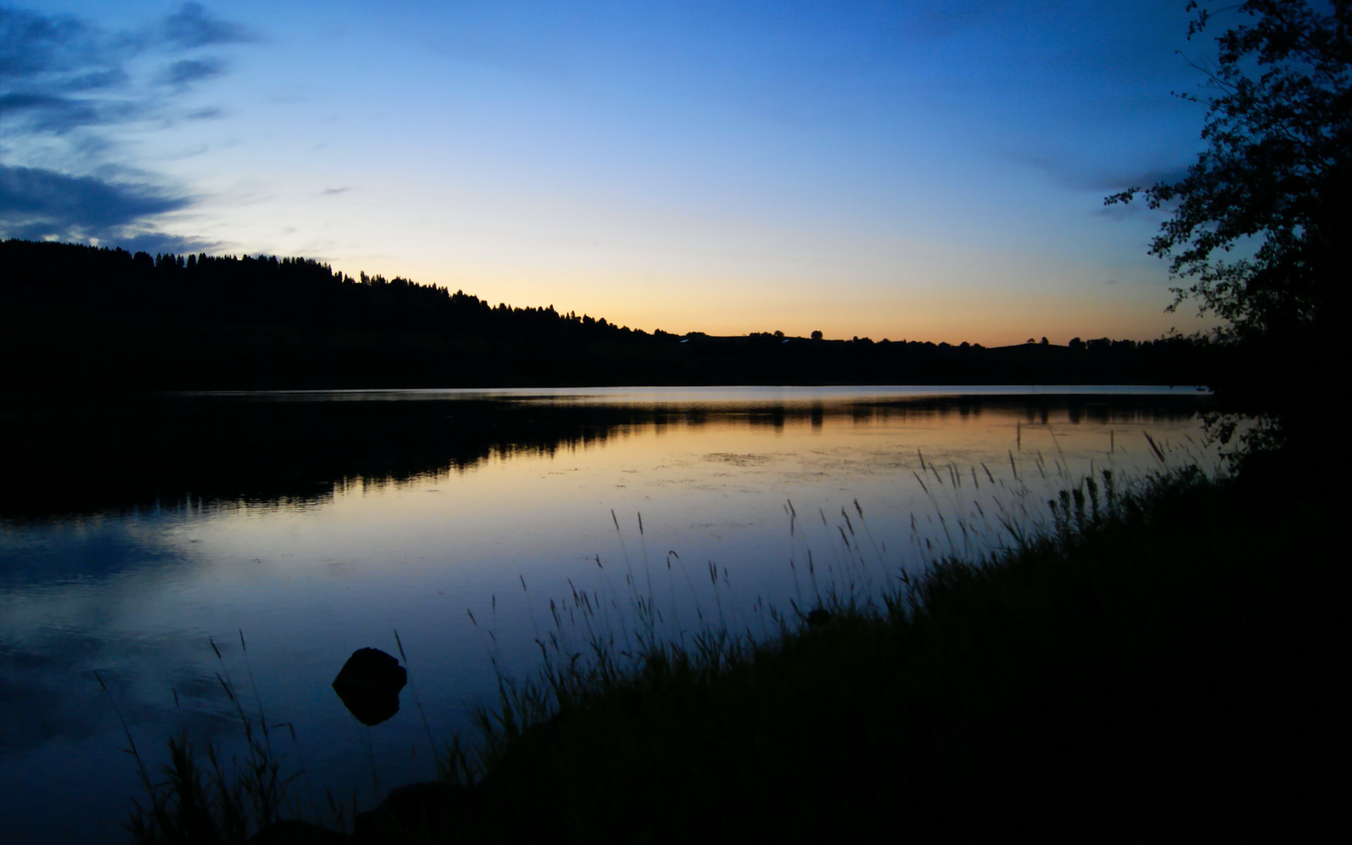 快船队迎战劲敌，双方战术对决精彩纷呈，快船队视频