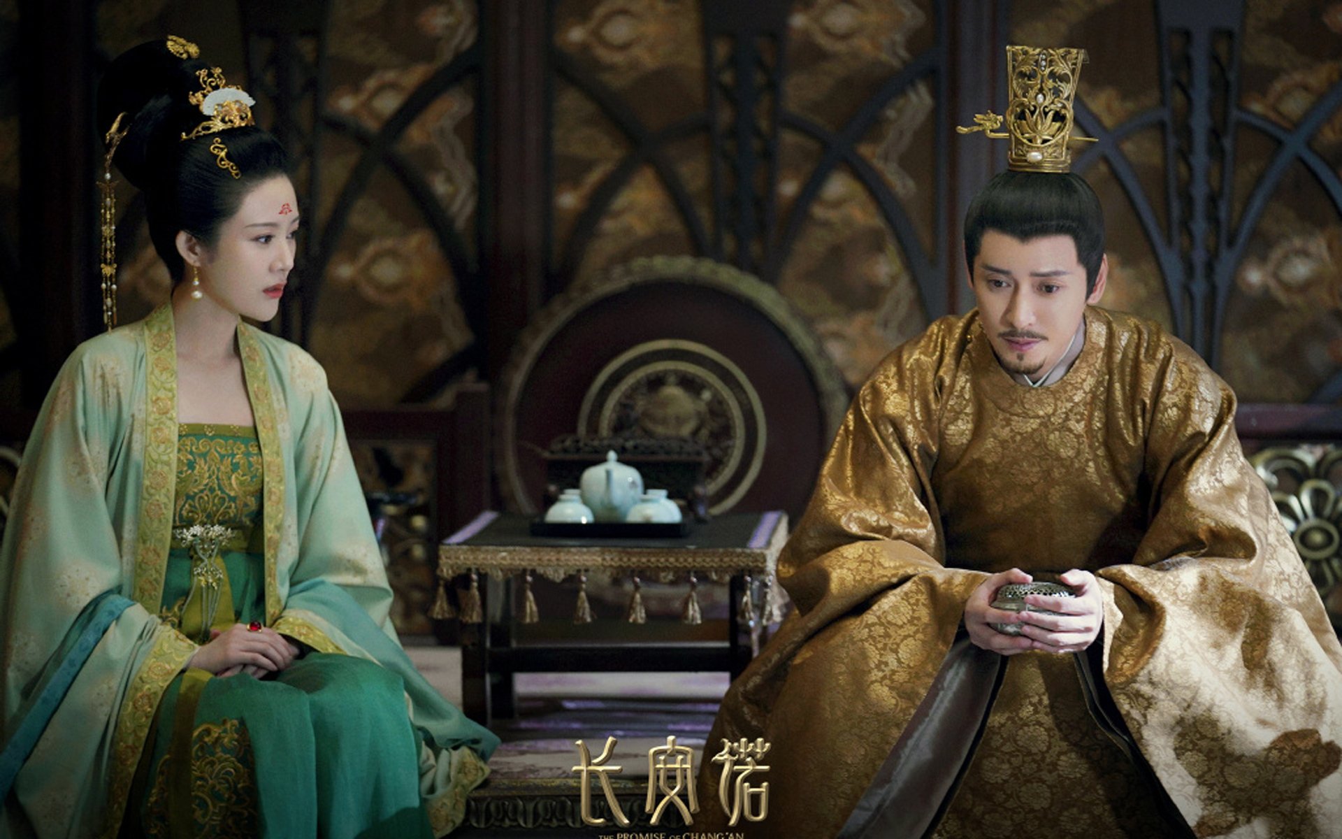 足球赛事视觉包装风格统一提升品牌形象,足球 时尚